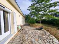 Maison néo-bretonne de plain-pied à vendre 8 pièces PLOMODIERN (29) — photo 4