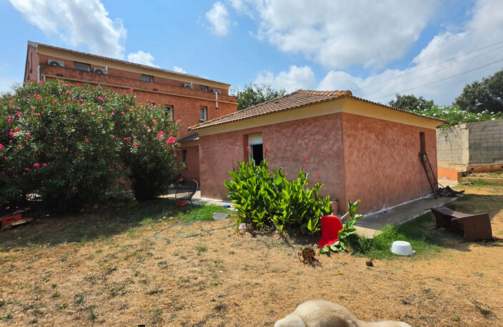 Maison à vendre 6 pièces de 135m² sur 1.000m² de terrain BIGUGLIA (20) — photo 2