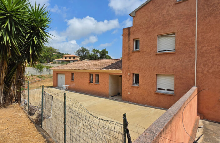 Maison à vendre 6 pièces de 135m² sur 1.000m² de terrain BIGUGLIA (20) — photo 3