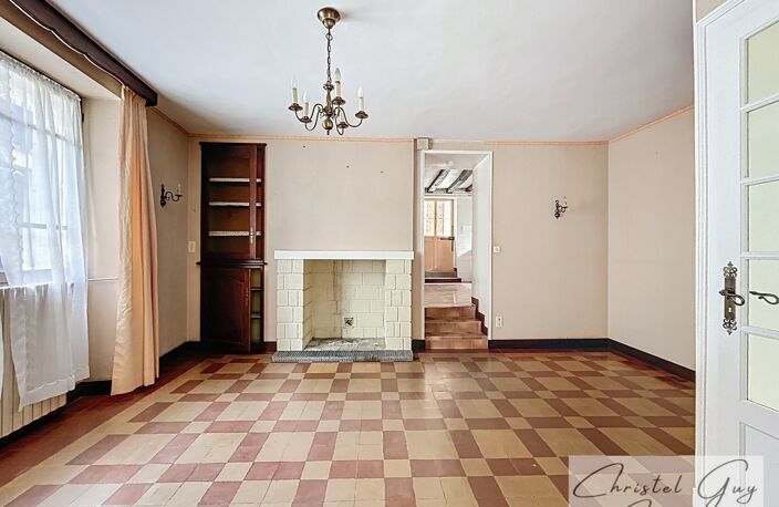 Montval-sur-Loir (72500), maison de charme à vendre 4 chambres, cour et dépendances, coeur de ville — photo 5