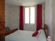 Maison à vendre 4 pièces BLENEAU (89) Maison au cœur du village de Bléneau, jardin et garage — photo 4