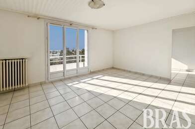 Appartement 3 pièces 155150 €
