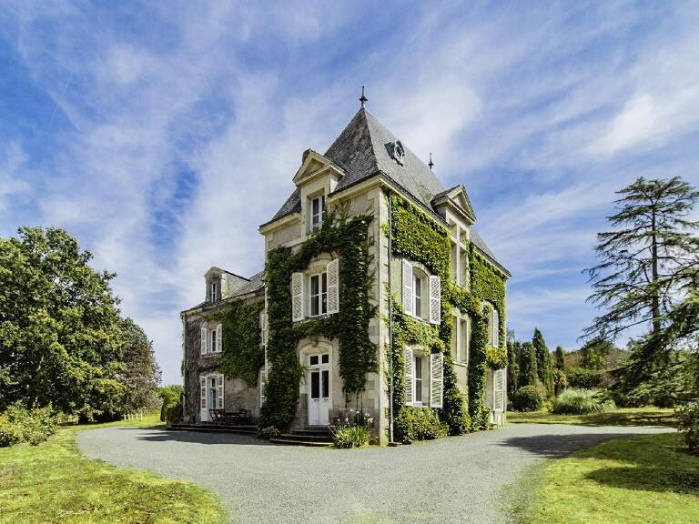 Grande demeure familiale de caractère - 306 m² - 8 chambres - bureau - bibliothèque - Parc de plus de 1,5 hecta — photo 1
