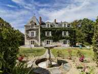 Grande demeure familiale de caractère - 306 m² - 8 chambres - bureau - bibliothèque - Parc de plus de 1,5 hecta — photo 2