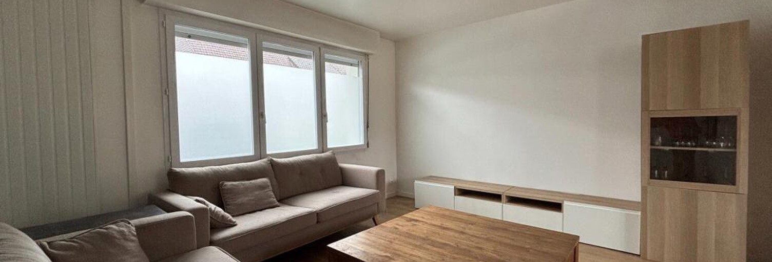 Maison 5 Pièces 109 m² à louer à Longuenesse (62219)