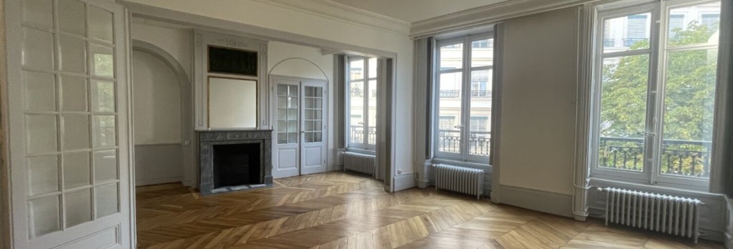 Appartement 3 Pièces 122 m² à louer à Lyon 1 (69001)