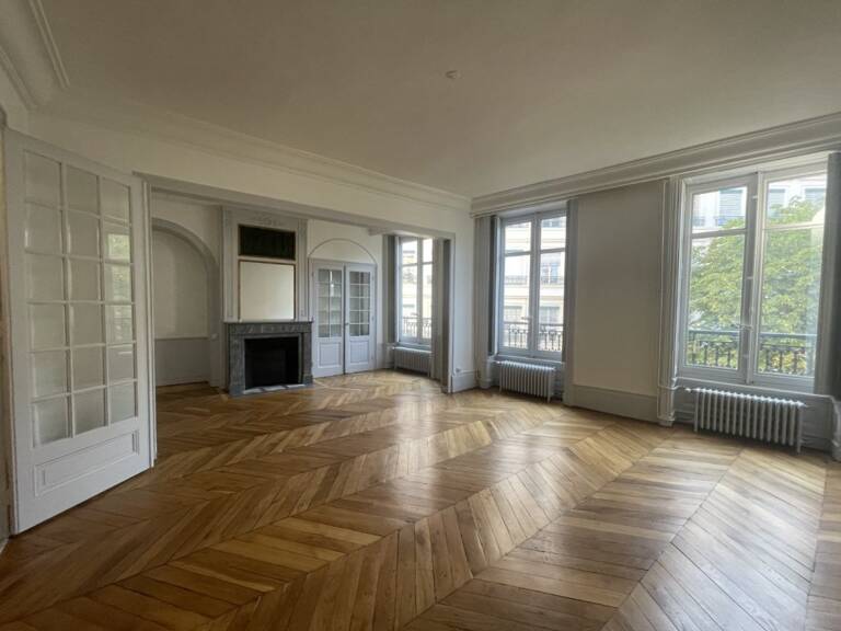 T3 — photo 1