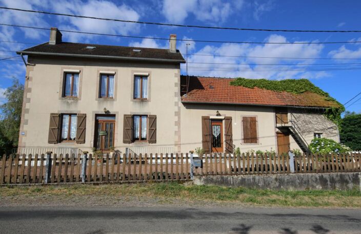 Ancien Hôtel Restaurant sur 2 718 m² de terrain clos — photo 2