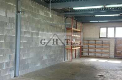 Local industriel  1800 €