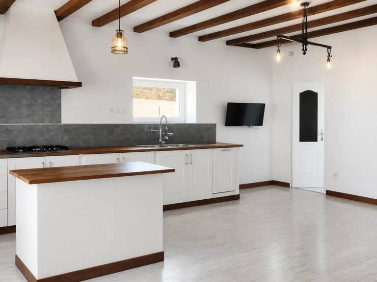 Maison agréablement rénovée de 4 pièces de 135 m² à Sivignon — photo 1
