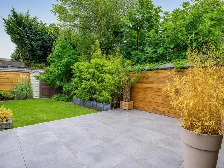 Maison de 8 pièces de 177 m² à Loos — photo 1