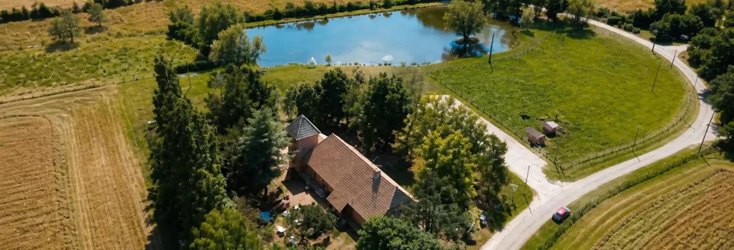 Maison 5 Pièces 300 m² à vendre à Saint-Martin-en-Bresse (71620)