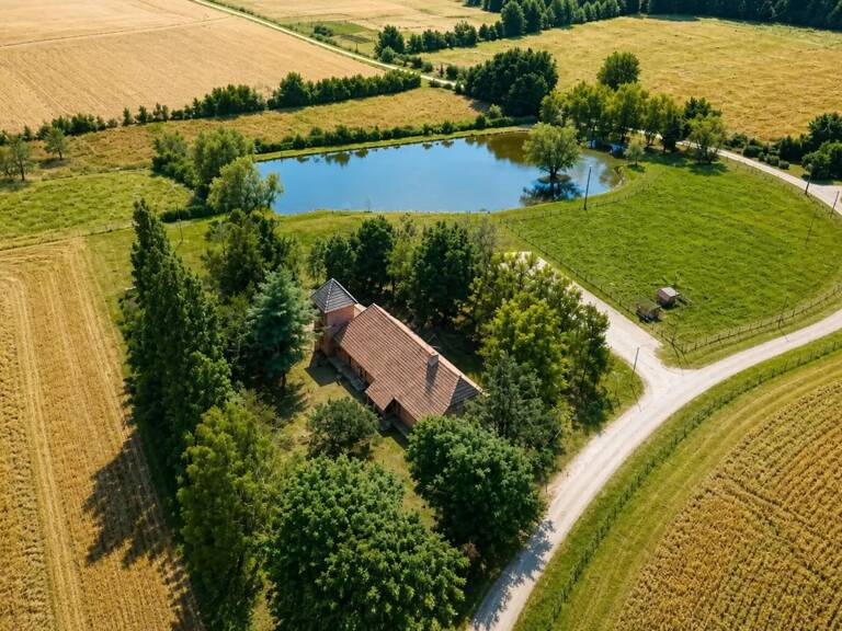 Maison de 5 pièces de 300 m² à Saint-Martin-en-Bresse — photo 1