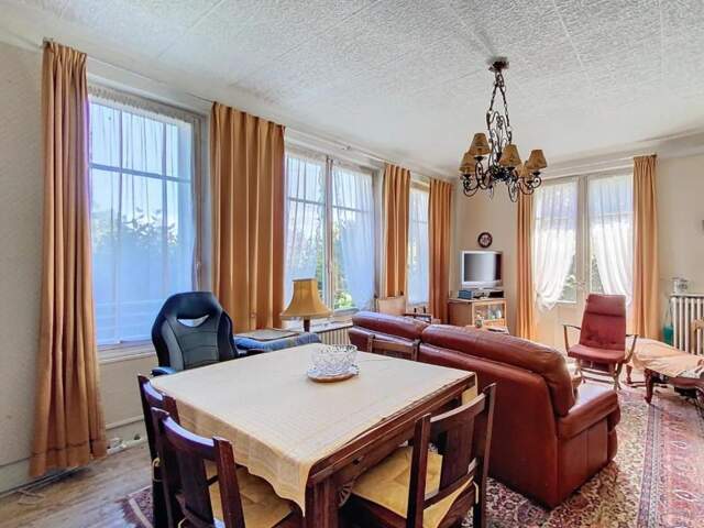 Maison familiale de 155 m² dont 117m² habitable terrain 1 327 m² — photo du bien