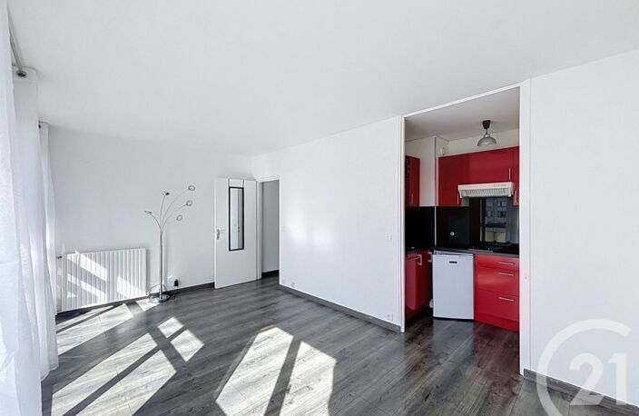 T1 — photo 3