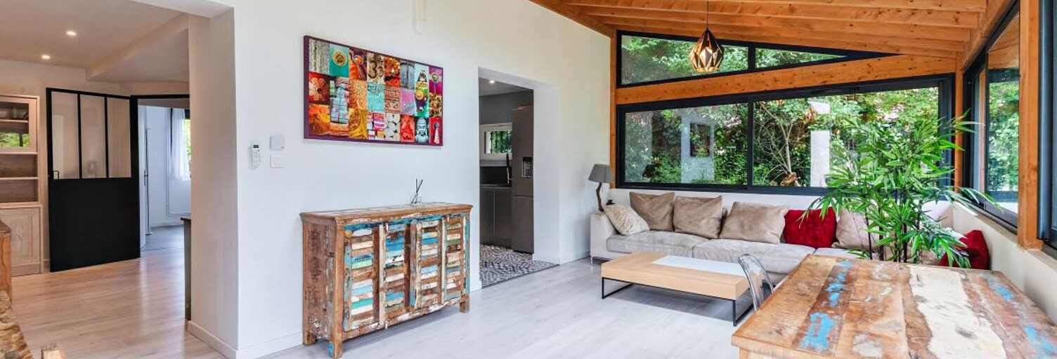 Maison 8 Pièces 160 m² à vendre à Champagne-au-Mont-d'Or (69410)