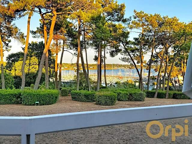 📍 Superbe duplex familial lumineux  et au calme avec 4 chambres, vue sur le Port, Balcon, Garage & Parking — photo du bien