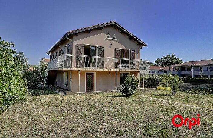 Coup de cœur à révéler – maison avec sous-sol semi-aménagé et beau terrain — photo 4