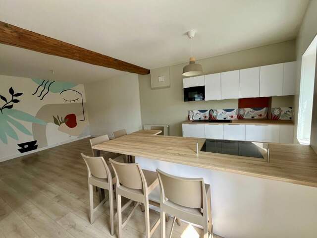 Maison de ville de 85 m2 rénovée intégralement — photo du bien