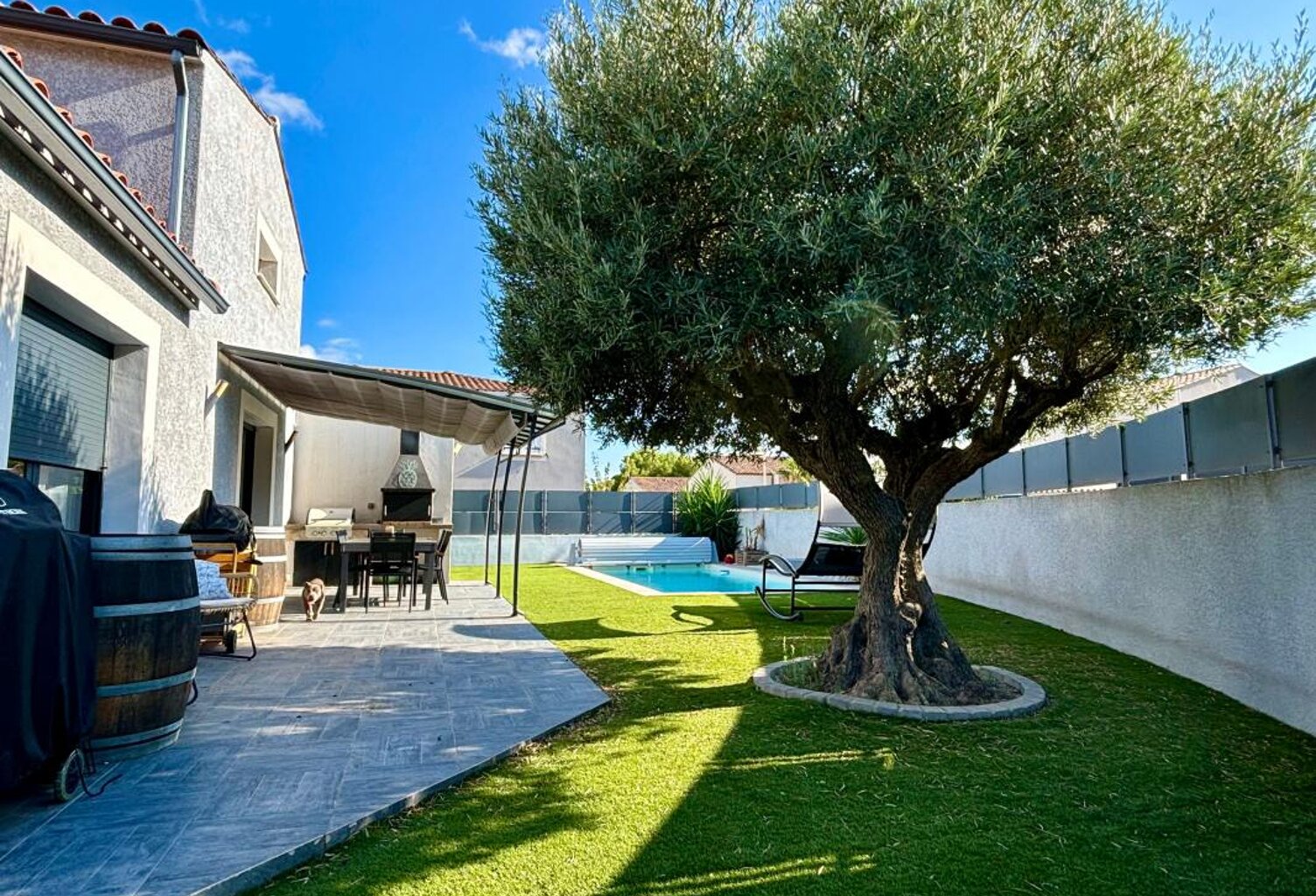 Maison À Vendre T4, piscine, garage — photo 1