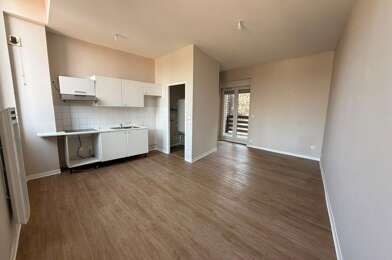 Appartement 3 pièces 650 €