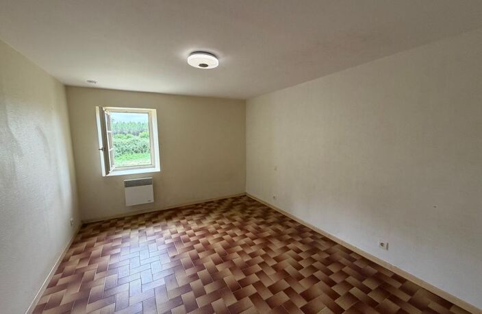 Maison avec dépendance sans voisin sur 12000m² — photo 4