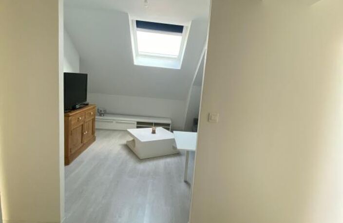 À Louer - LE HAVRE, QUARTIER COTY - Appartement 2 pièces MEUBLÉ — photo 4