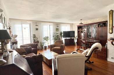 Appartement 4 pièces 241500 €