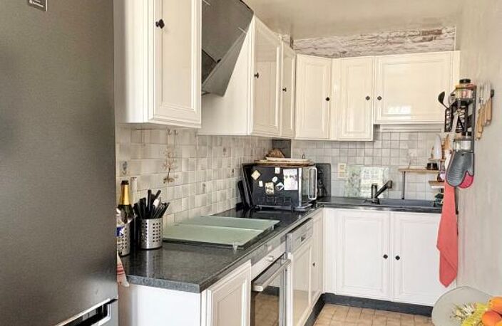Appartement Perret 3 ch À Vendre — photo 4