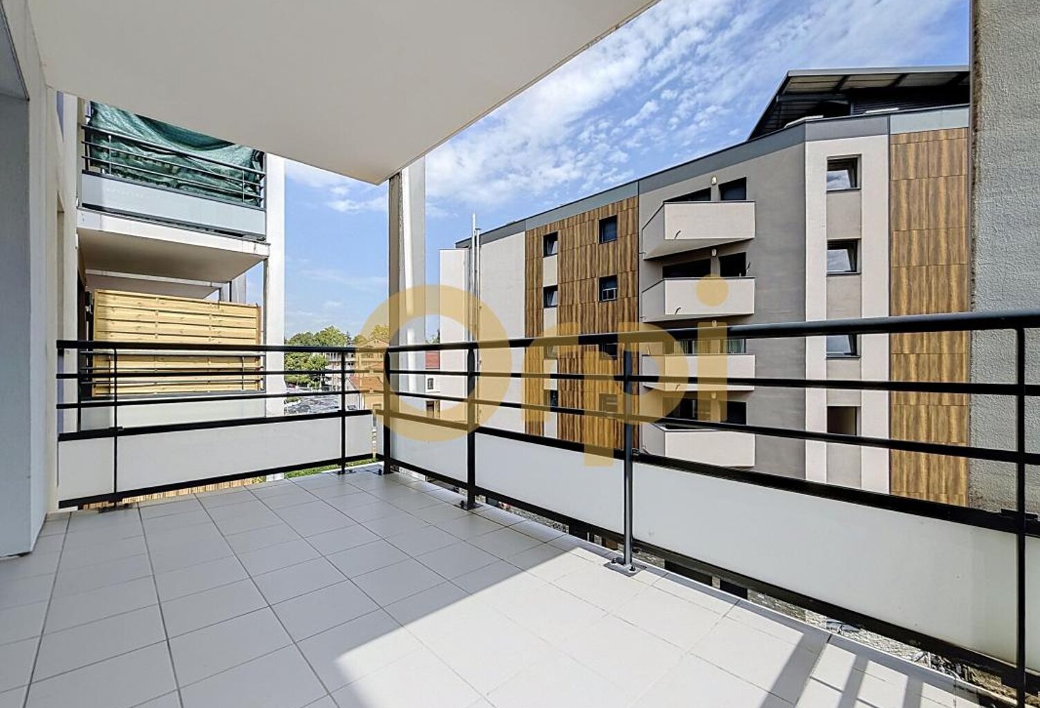 Appartement À Vendre — photo 1