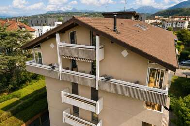 Appartement 4 pièces 556000 €