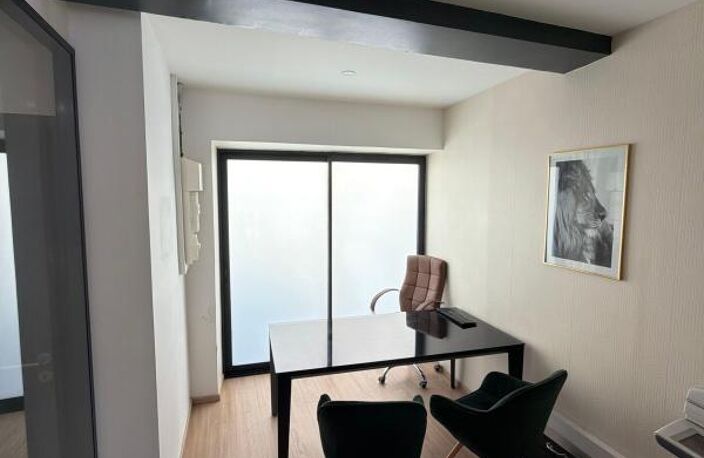 Bureau À Louer — photo 4