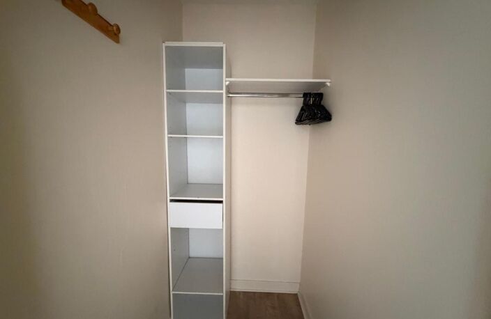   À LOUER – T1 DE 28 m² AVEC PARKING PRIVATIF – LIMOGES   — photo 4