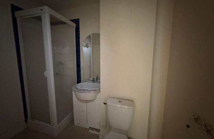   À LOUER – T1 DE 28 m² AVEC PARKING PRIVATIF – LIMOGES   — photo 5