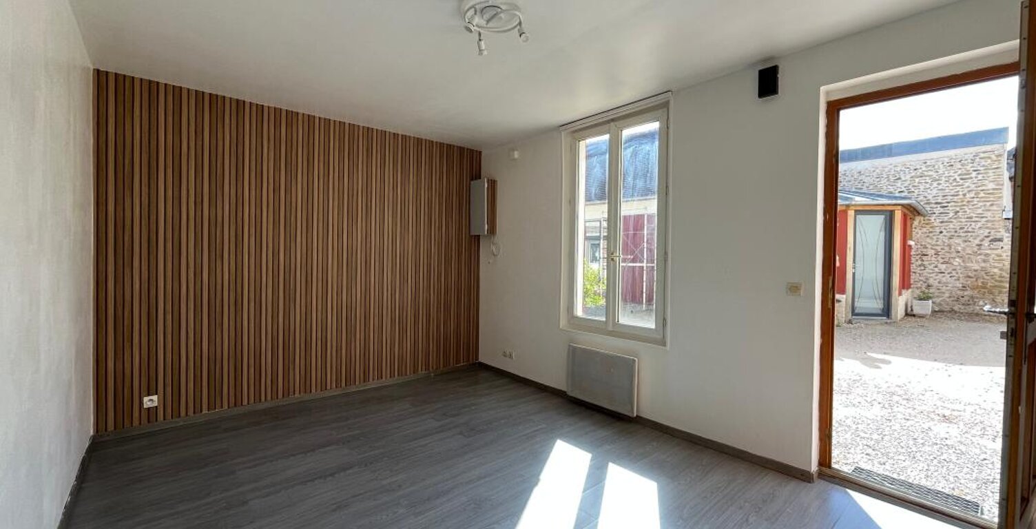Maison À Louer — photo 1