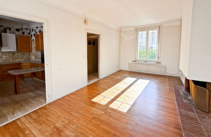 Maison 70 m² avec jardin, garage et fort potentiel – Secteur Mézières, Charleville-Mézières — photo 3