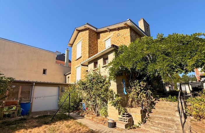 Maison 70 m² avec jardin, garage et fort potentiel – Secteur Mézières, Charleville-Mézières — photo 4