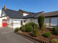 Maison avec jardin et 2 garages — photo 2