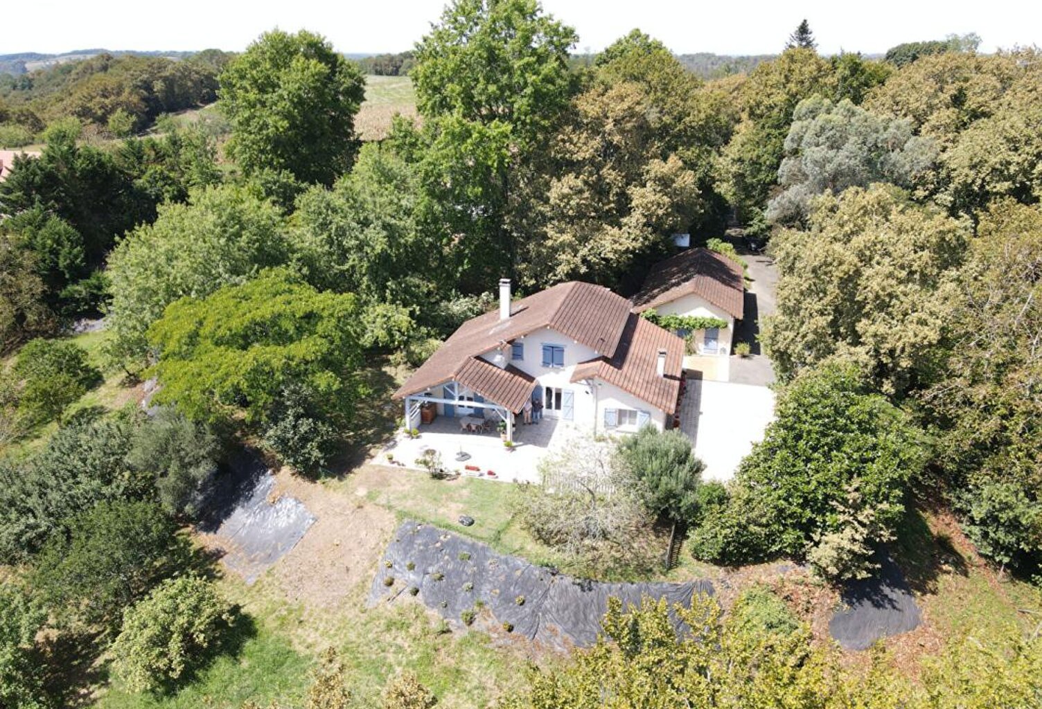Villa d'architecte 162 m2, 2 ha terrain et bois — photo 1