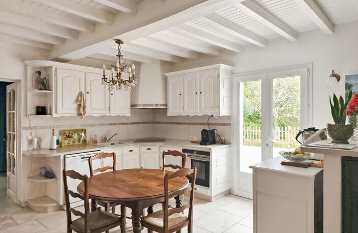 Villa d'architecte 162 m2, 2 ha terrain et bois — photo 4