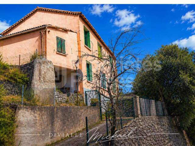 Maison Quillan 11 pièce(s) 184 m2 — photo du bien
