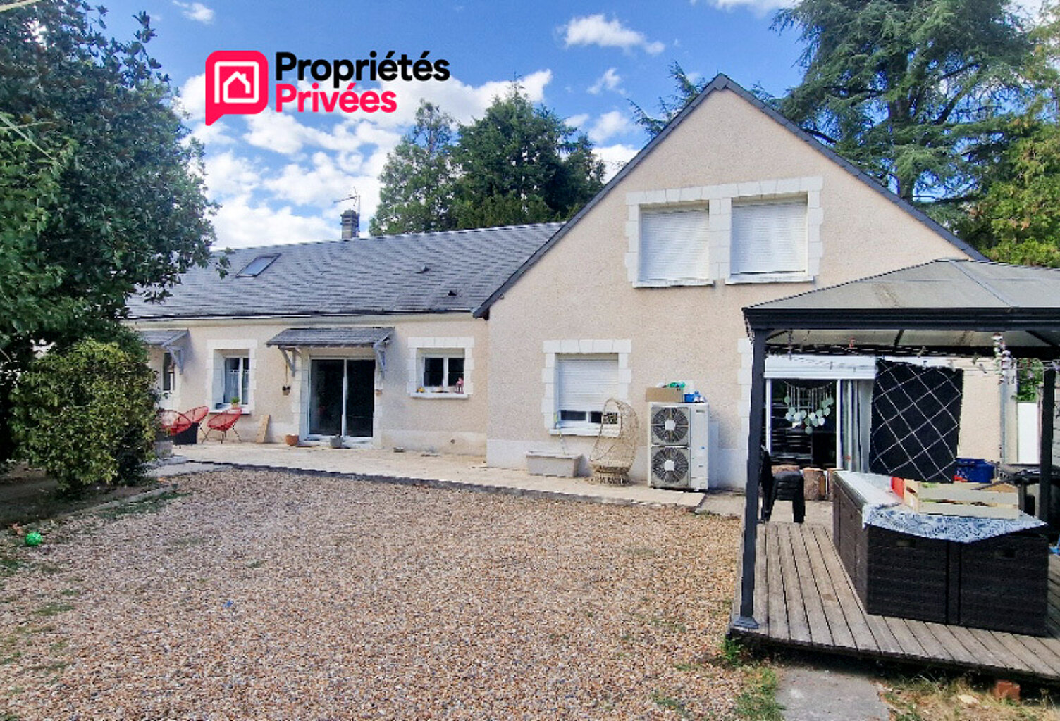 Maison 2 logements - 200 m²- 8 pièces - 6 chambres - terrain de 2158 m² — photo 1