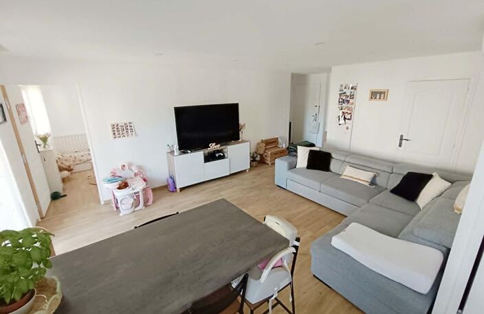 Appartement Miramas Balcon ET Place de parking — photo 3