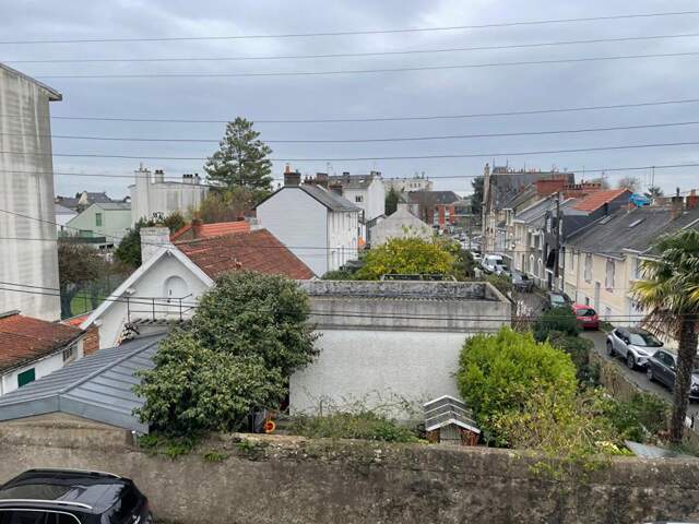 Petit Immeuble de 138 m²- Pour investisseurs - Toutes Aides — photo du bien