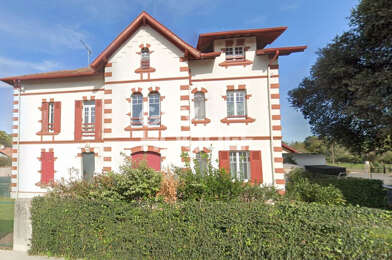 Appartement 4 pièces 220000 €