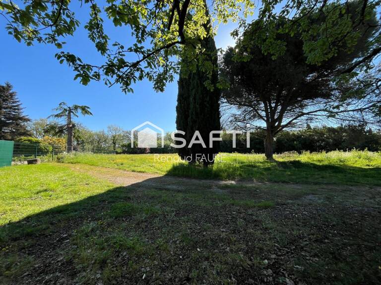 Terrain constructible de 1000m² — photo 1