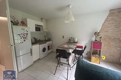 Appartement 1 pièces 700 €