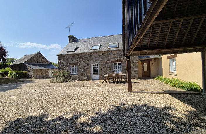 Maison en pierres sous ardoises -- 5 chambres, double garage — photo 3
