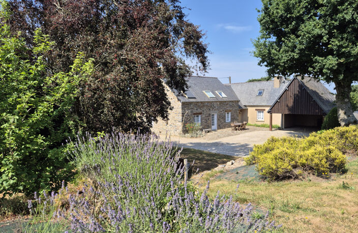 Maison en pierres sous ardoises -- 5 chambres, double garage — photo 4