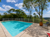 Longère rénovée avec piscine et vue dégagée sur la campagne — photo 2